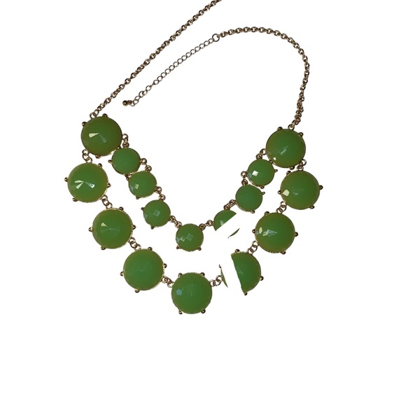 Jade-Like and Goldstone Vintage 1990’s Double Strand Statement Necklace. - Picture 3 of 6